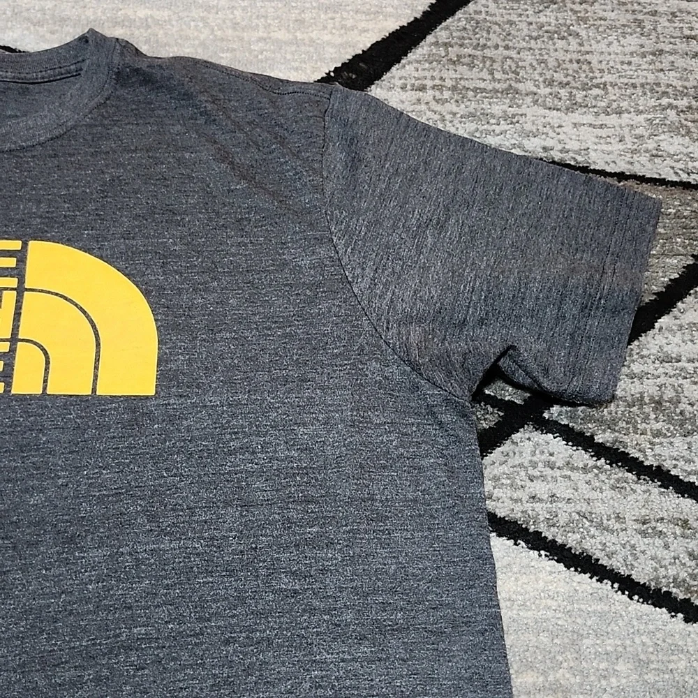NORTH FACE GRAY HALF DOME SLIM-FIT CREWNECK SHORT SLEEVE TEE-SHIRT XL
